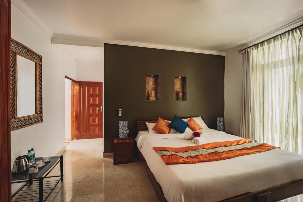 Ocean Suite Goa Dona Paula Eksteriør bilde