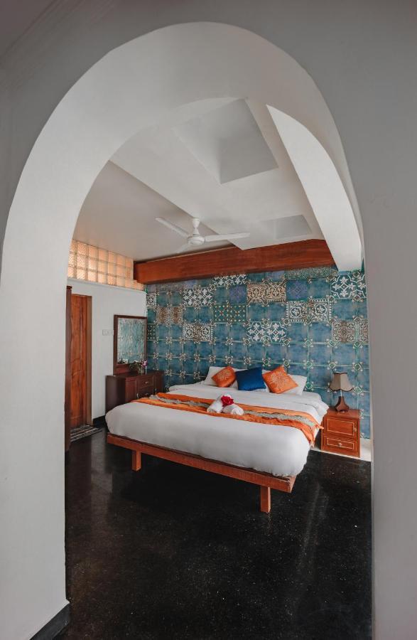 Ocean Suite Goa Dona Paula Eksteriør bilde